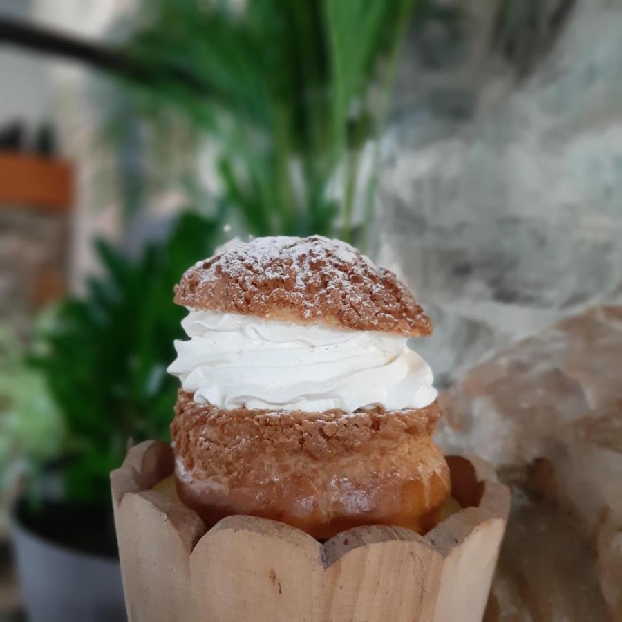 杜泰尔布重酒店 Couffé 外观 照片